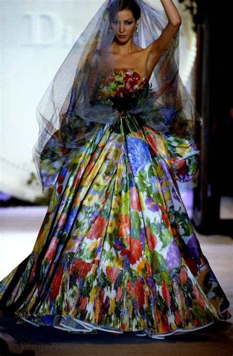 christian dior haute couture spring summer 1992|Christian Dior haute couture spring/summer 1992 .